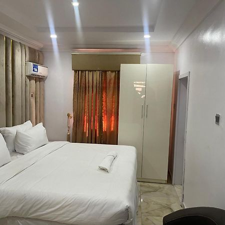 White Gold Hotel Ikeja Εξωτερικό φωτογραφία