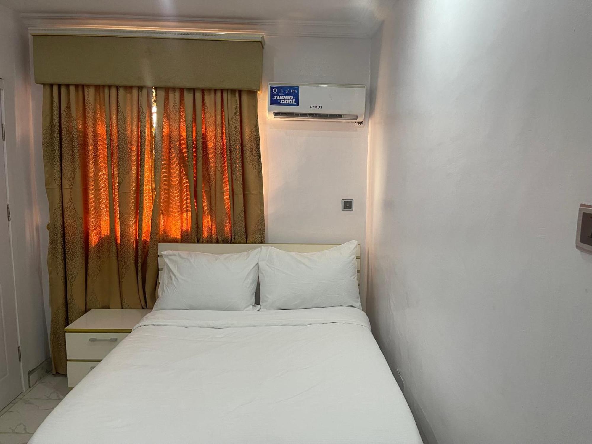 White Gold Hotel Ikeja Εξωτερικό φωτογραφία